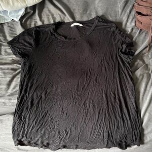 plain black short sleeve t-shirt